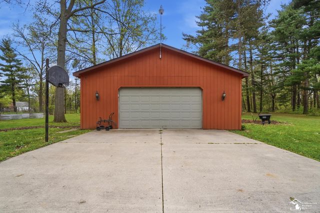 4289 W Erie Road, Temperance, MI 48182