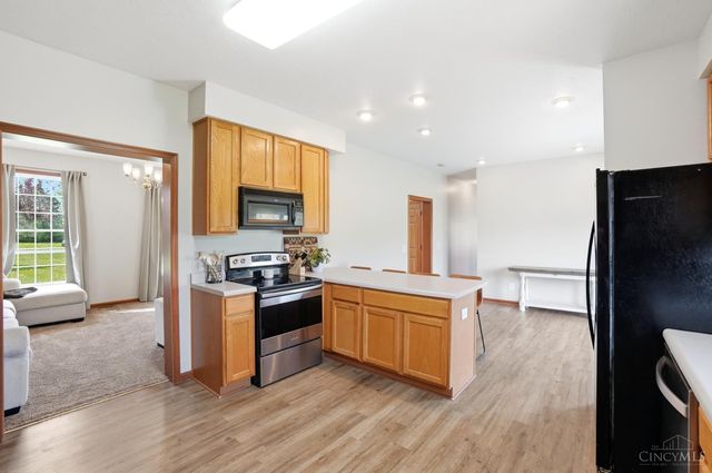 76 Whitethorne Court, Union Twp, OH 45177