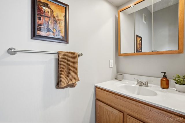 76 Whitethorne Court, Union Twp, OH 45177
