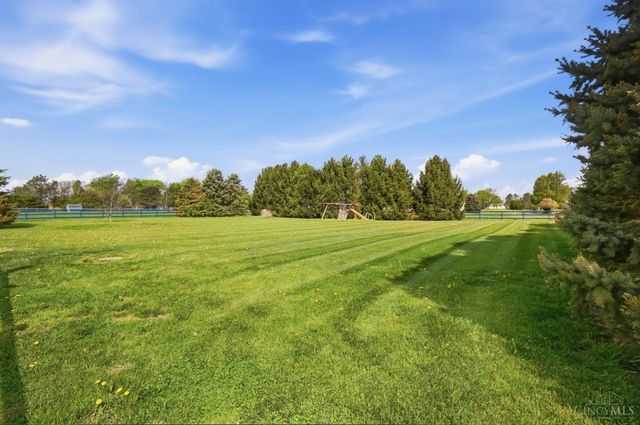 76 Whitethorne Court, Union Twp, OH 45177