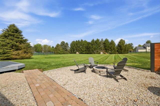 76 Whitethorne Court, Union Twp, OH 45177