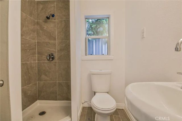 1606 E 52nd, Los Angeles, CA 90011