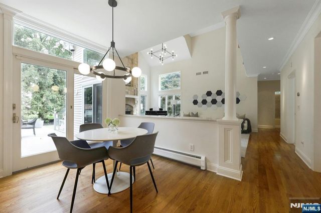 17 Brook Avenue, Montvale, NJ 07645