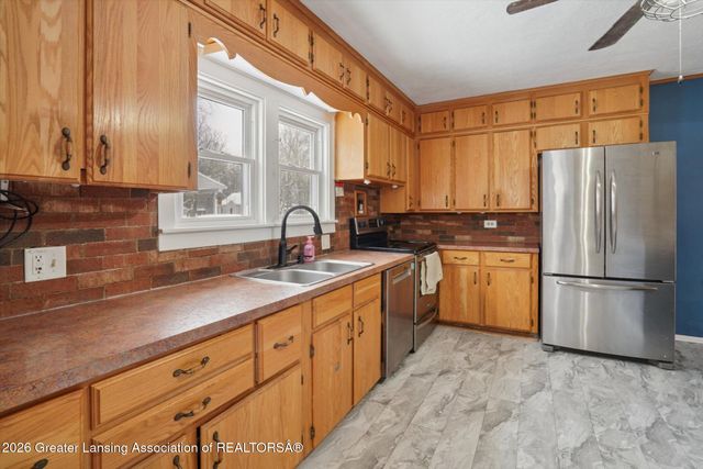 405 State Street, Eaton Rapids, MI 48827