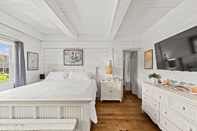 2002 S Shore Drive, Holly Ridge, NC 28445