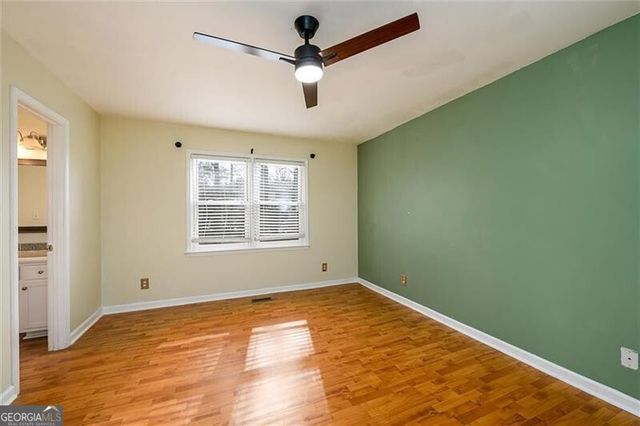 1443 Lakeshore Circle, Gainesville, GA 30501