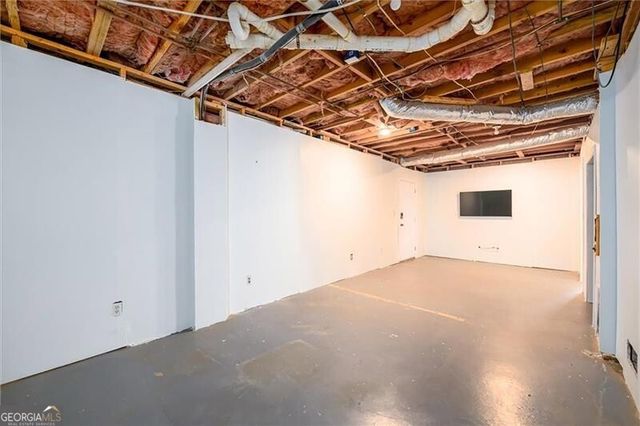 1443 Lakeshore Circle, Gainesville, GA 30501