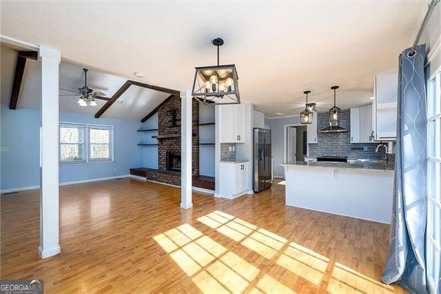 1443 Lakeshore Circle, Gainesville, GA 30501