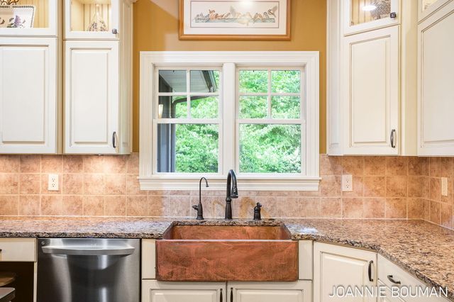 15611 River Woods Drive, Port Sheldon Twp, MI 49460