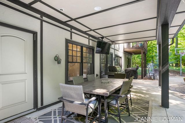 15611 River Woods Drive, Port Sheldon Twp, MI 49460