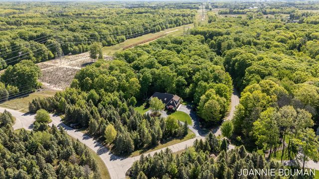 15611 River Woods Drive, Port Sheldon Twp, MI 49460