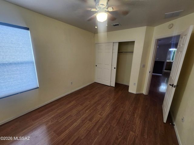 2713 N Neruda Lane, Tucson, AZ 85712