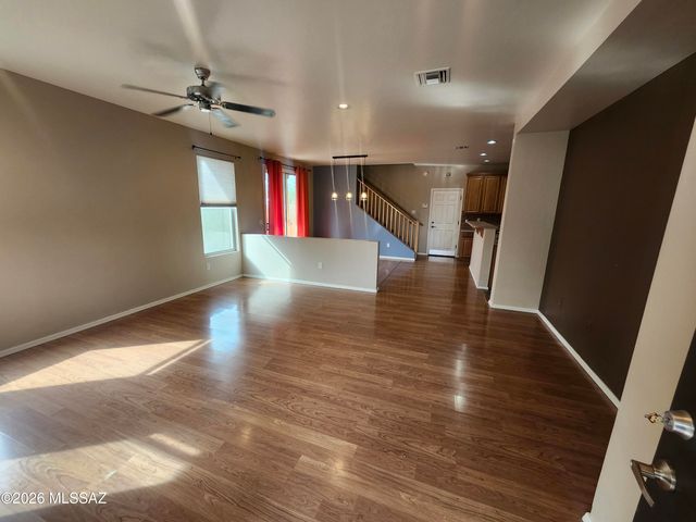 2713 N Neruda Lane, Tucson, AZ 85712