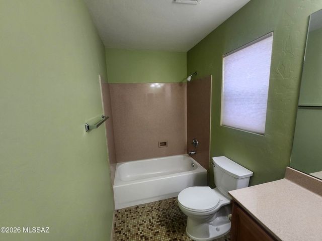 2713 N Neruda Lane, Tucson, AZ 85712