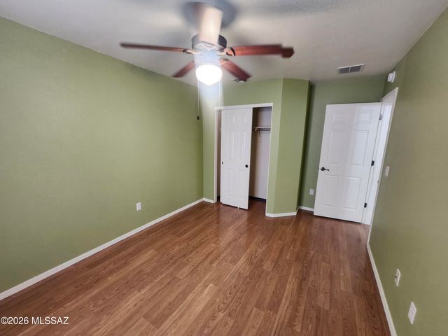 2713 N Neruda Lane, Tucson, AZ 85712