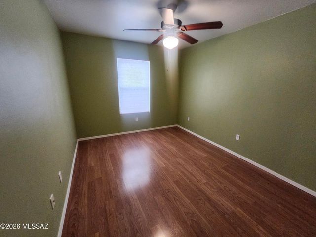 2713 N Neruda Lane, Tucson, AZ 85712