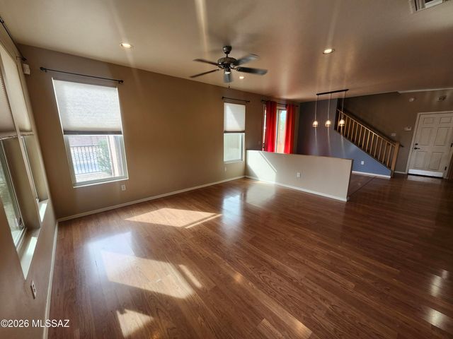 2713 N Neruda Lane, Tucson, AZ 85712