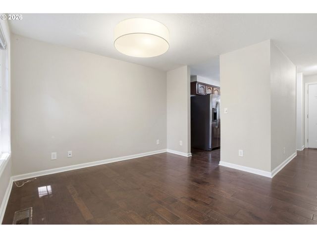 8416 Sw IROQUOIS Dr, Tualatin, OR 97062