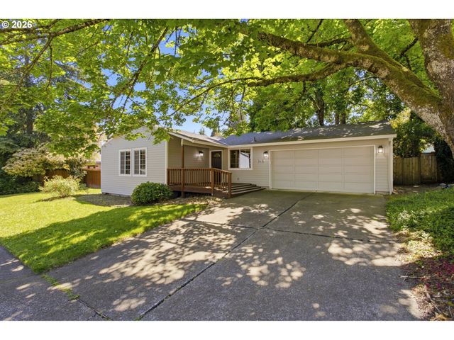 8416 Sw IROQUOIS Dr, Tualatin, OR 97062