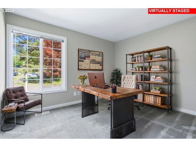 8416 Sw IROQUOIS Dr, Tualatin, OR 97062