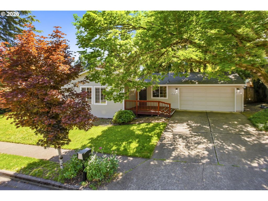 8416 Sw IROQUOIS Dr, Tualatin, OR 97062