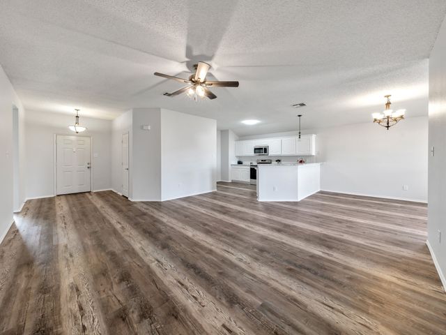 1410 Jacksons Run, Greenville, TX 75402