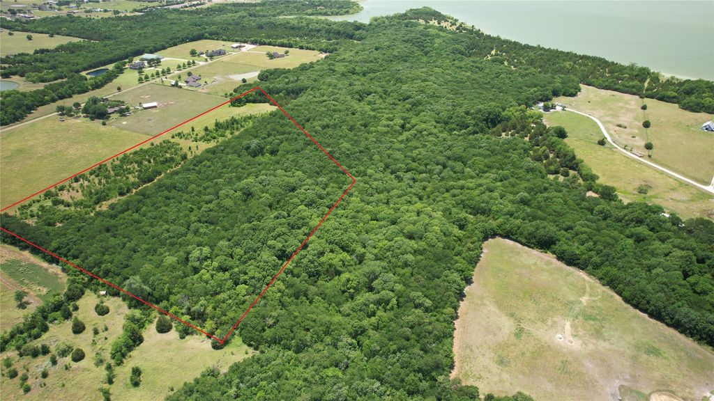 2787 Lonesome Dove, Farmersville, TX 75442