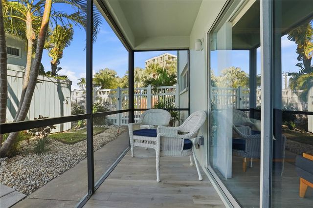 2566 GARY CIRCLE 6, Dunedin, FL 34698