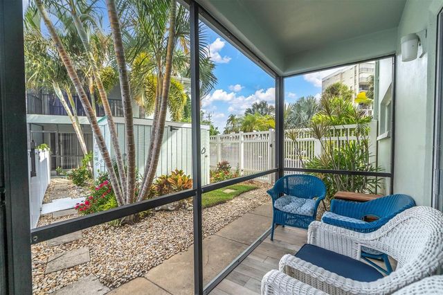 2566 GARY CIRCLE 6, Dunedin, FL 34698