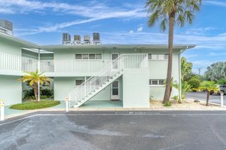 2566 GARY CIRCLE 6, Dunedin, FL 34698