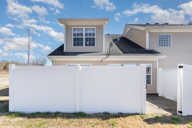3065 Soaring Eagle Way, Spring Hill, TN 37174