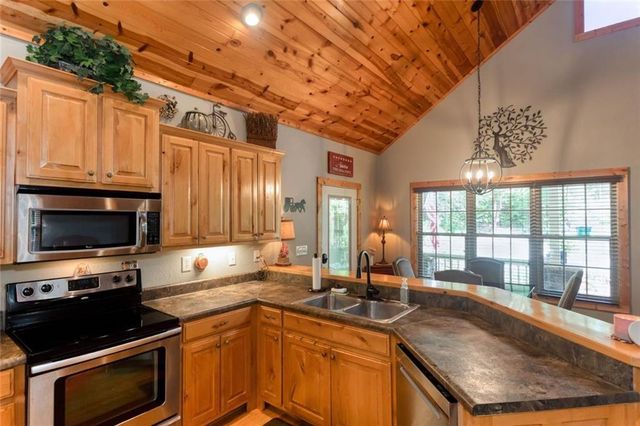 925 Zeppelin Strasse, Helen, GA 30545