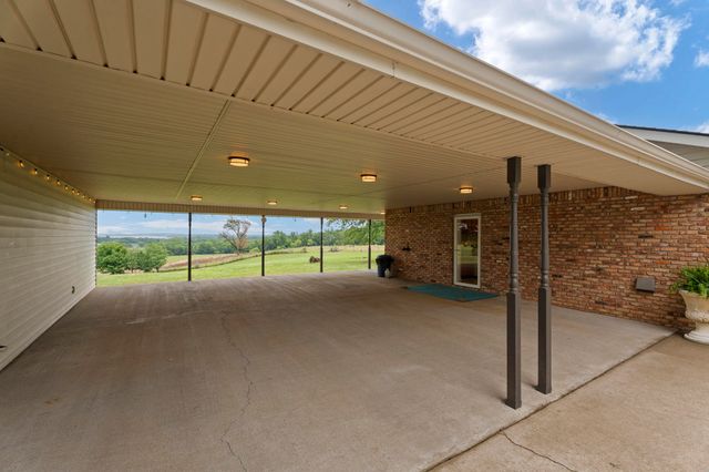 29498 S 4520 Road, Afton, OK 74331