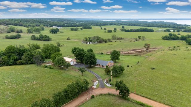 29498 S 4520 Road, Afton, OK 74331