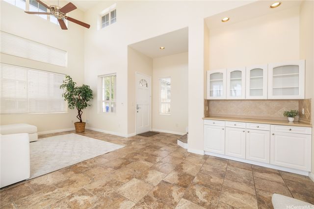 91-1011 Maulihiwa Street, Kapolei, HI 96707