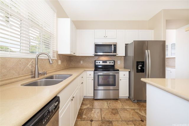91-1011 Maulihiwa Street, Kapolei, HI 96707