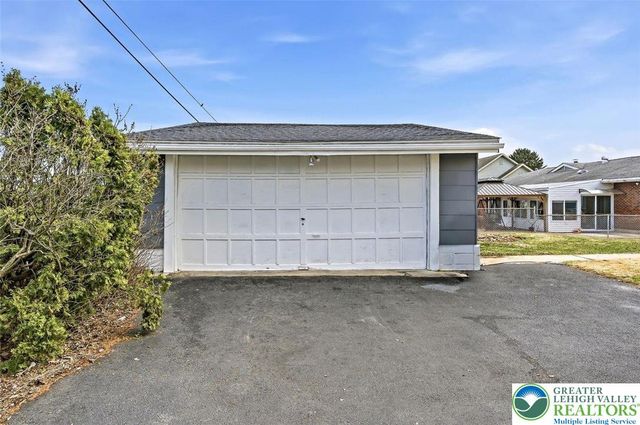 2219 Fuller Street, Whitehall Twp, PA 18052