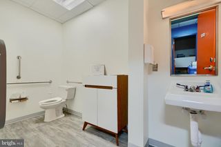 11 CENTER PL, Baltimore, MD 21222