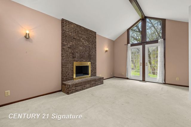 5813 Sturgeon Avenue, Midland, MI 48640