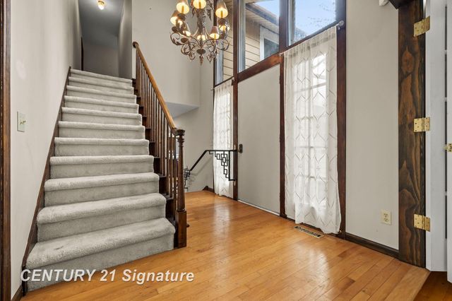 5813 Sturgeon Avenue, Midland, MI 48640