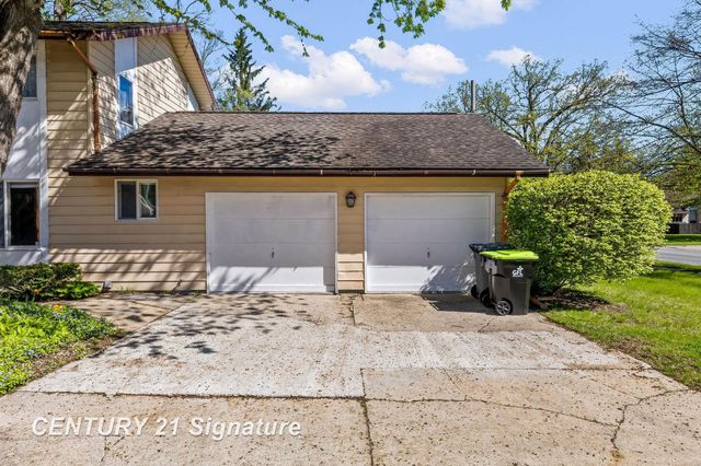 5813 Sturgeon Avenue, Midland, MI 48640