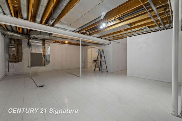 5813 Sturgeon Avenue, Midland, MI 48640