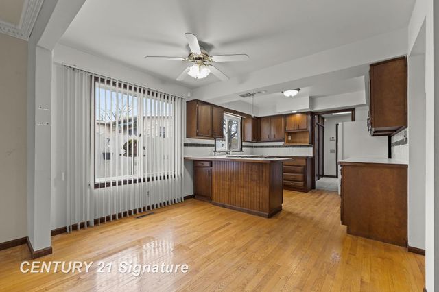 5813 Sturgeon Avenue, Midland, MI 48640