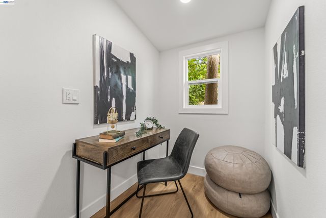 24 Lawrence Ave, Antioch, CA 94509