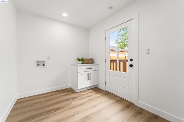 24 Lawrence Ave, Antioch, CA 94509