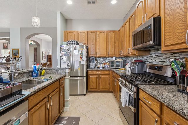 220 BAYOU BEND ROAD, Groveland, FL 34736