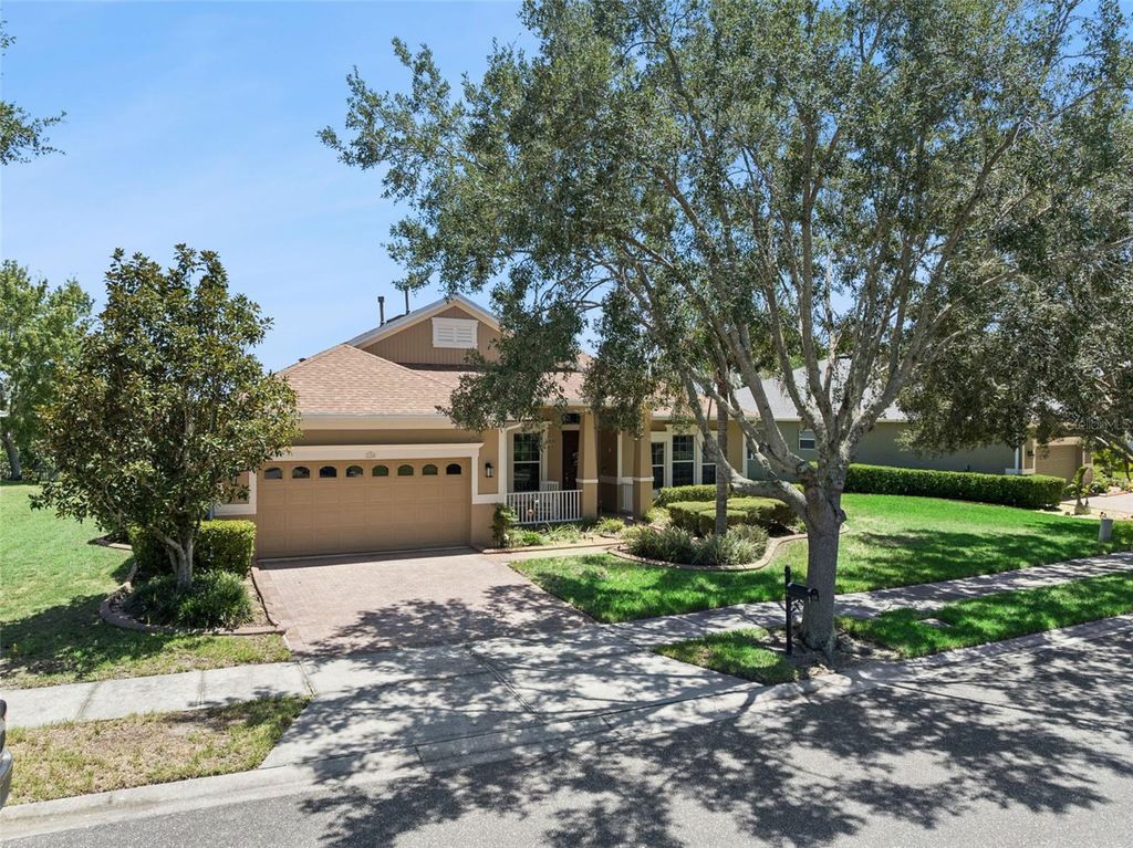 220 BAYOU BEND ROAD, Groveland, FL 34736