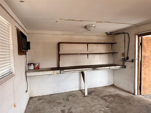 3704 36TH STREET W, Bradenton, FL 34205