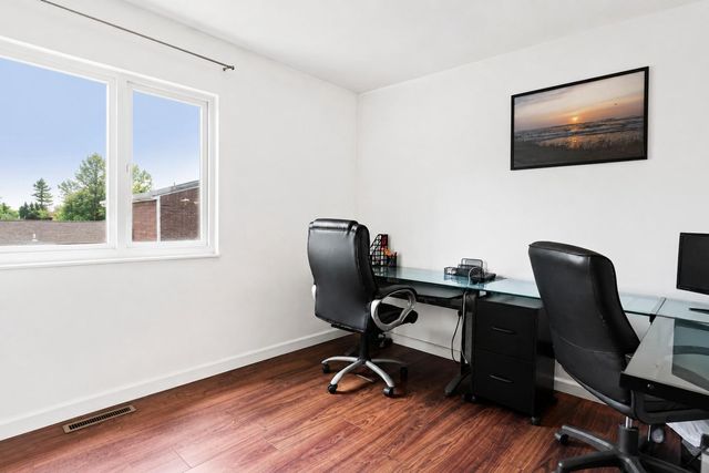 834 LEE LN, Enola, PA 17025