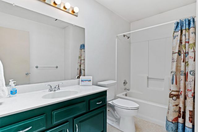 834 LEE LN, Enola, PA 17025